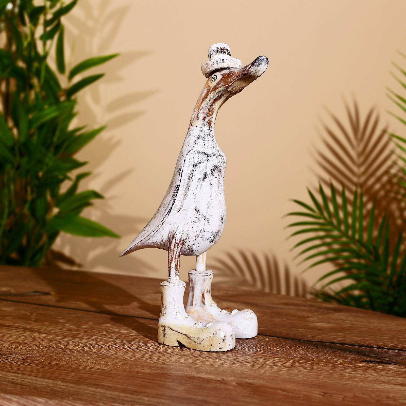 Изображение товара Интерьерный сувенир "Утка в белом костюме" высота 27 см