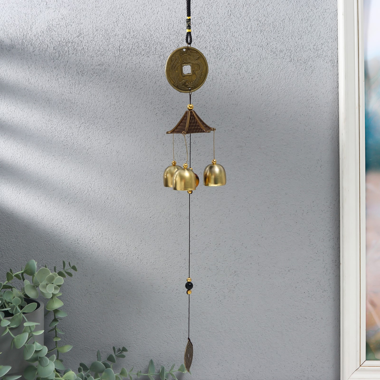 Изображение товара Музыка ветра "Дракон на монете" 3 колокольчика 45 см