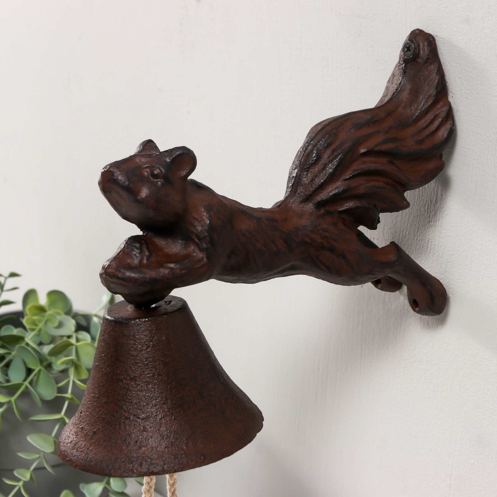 Изображение товара Колокол декоративный "Белка" 15x10x24.5 см