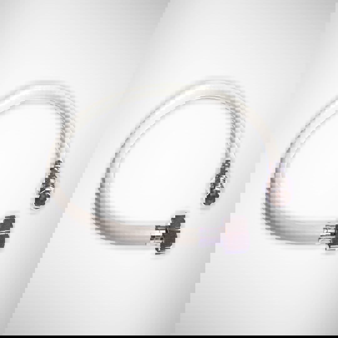 Изображение товара Газовый шланг соединительный Русло 1 м 1/2 дюйма для бытовых газовых приборов