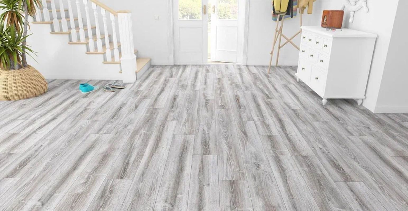 Изображение товара Ламинат Kastamonu Black Сосна Асахи 33 класс толстая влагостойкая 8 мм с фаской 4V