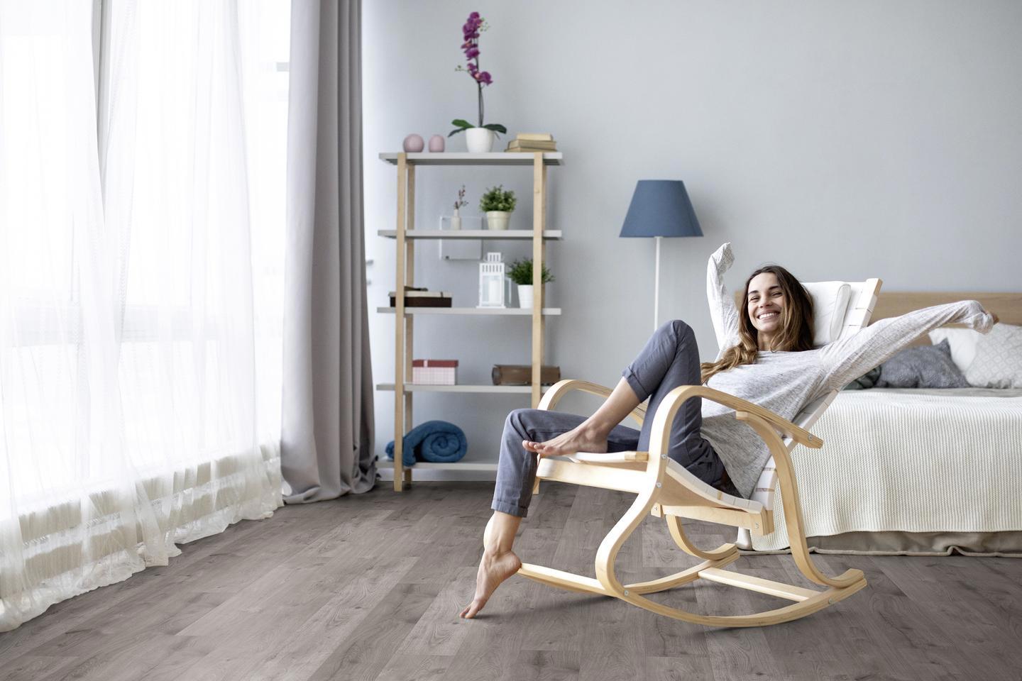 Изображение товара Ламинат Master Floor By Kaindl Standart EG Oak Ferrara Ashmond 32 класс толщина 8 мм с фаской 2.40 м², цена за упаковку