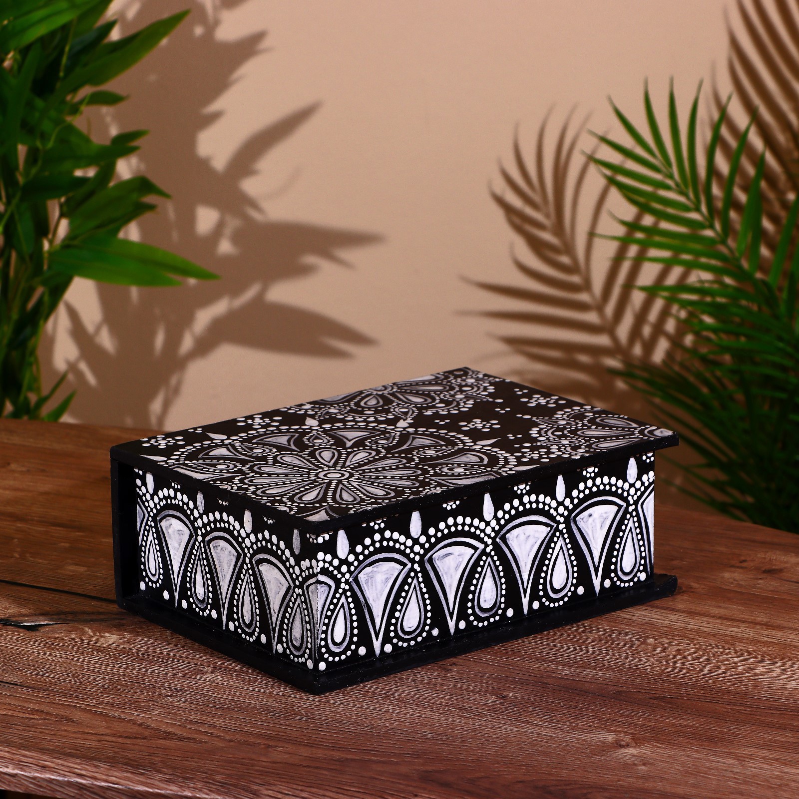 Изображение товара Шкатулка "Узор" 25x18x9 см