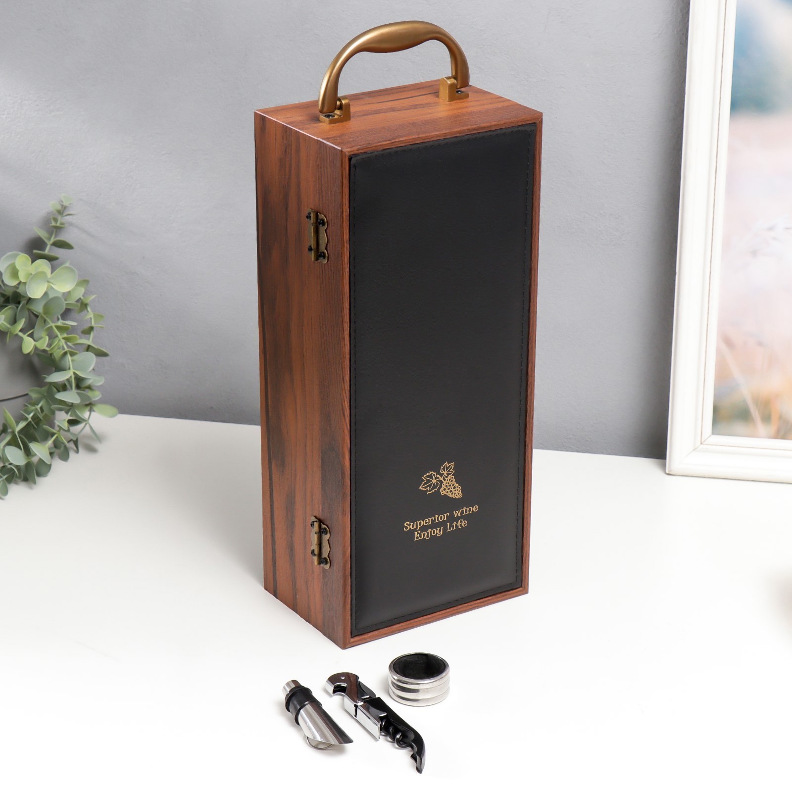 Изображение товара Шкатулка под бутылку "Виноград" 3 предмета 35x11x15.5 см