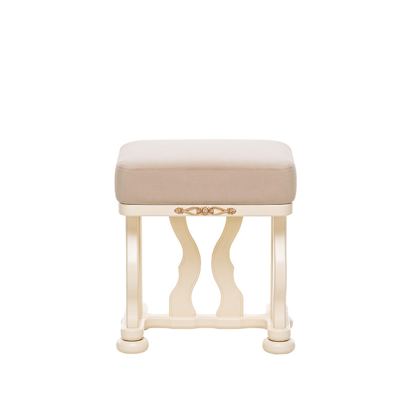 Изображение товара Банкетка Leset Джульетта 35x50x45 см с мягким сиденьем и изогнутыми опорами