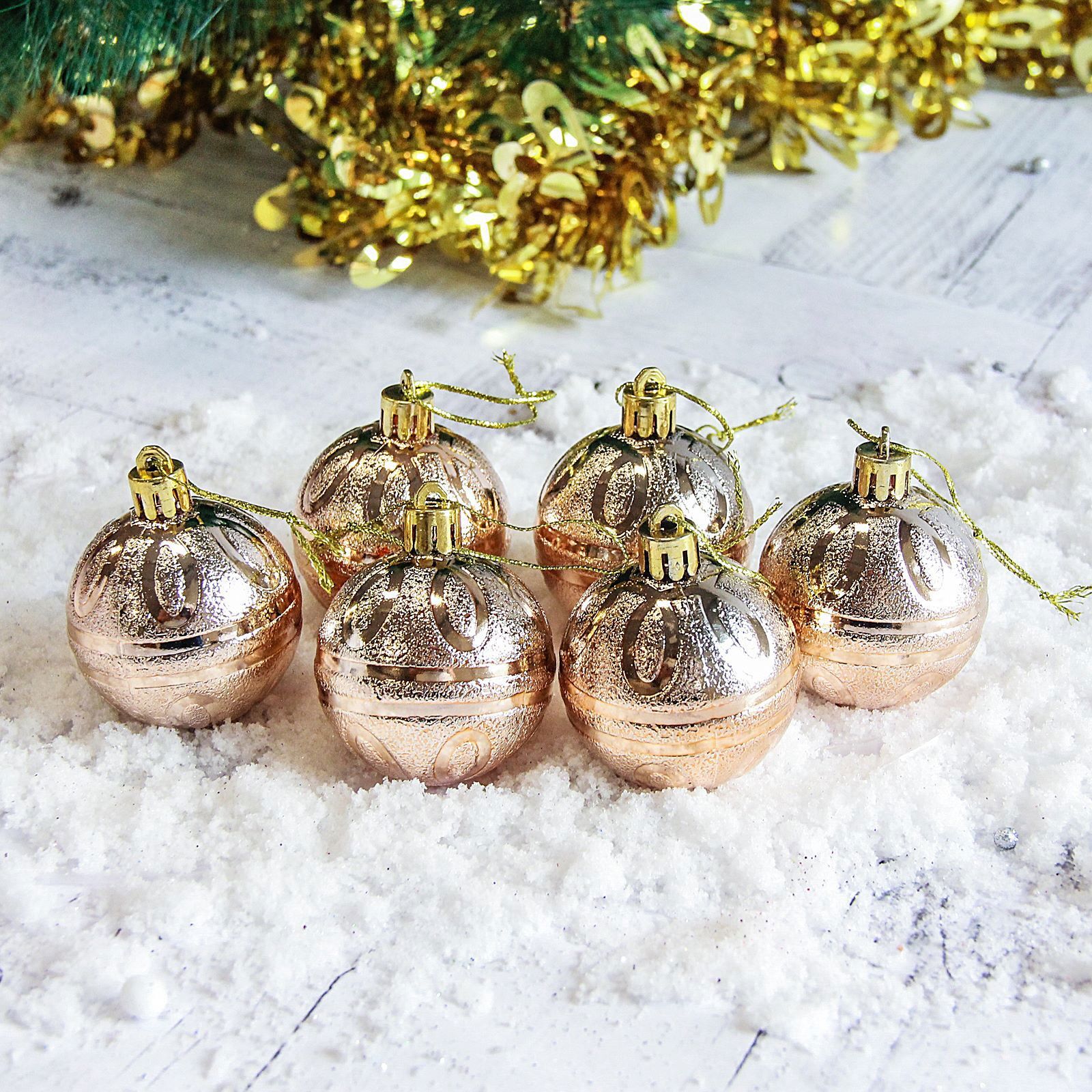 Изображение товара Набор елочных шаров Зимнее волшебство 5 см желтый золотой 6 шт