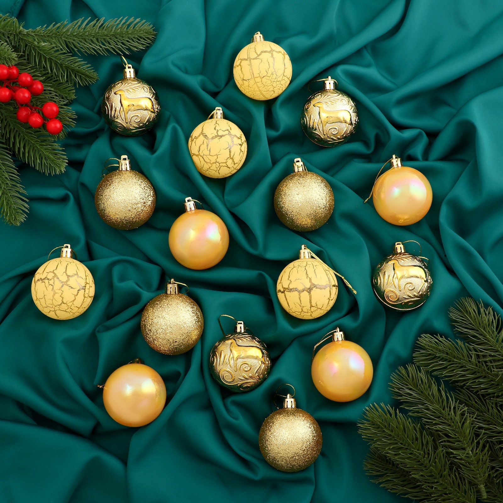 Изображение товара Набор елочных шаров Зимнее волшебство 9510648, 6 см, 16 шт, желтый и золотой пластик