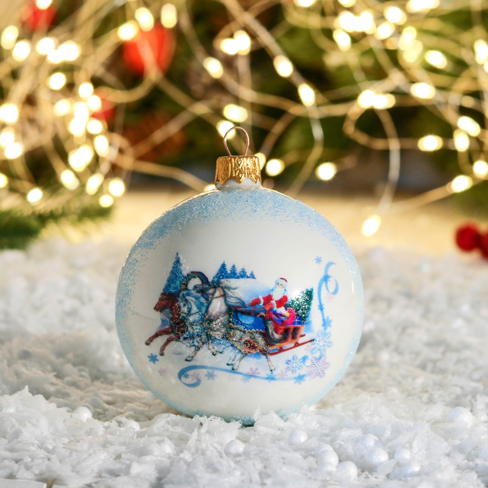 Изображение товара Елочный шар Vitus 9755356 8 см Стекло белый расписыной для новогодней елки