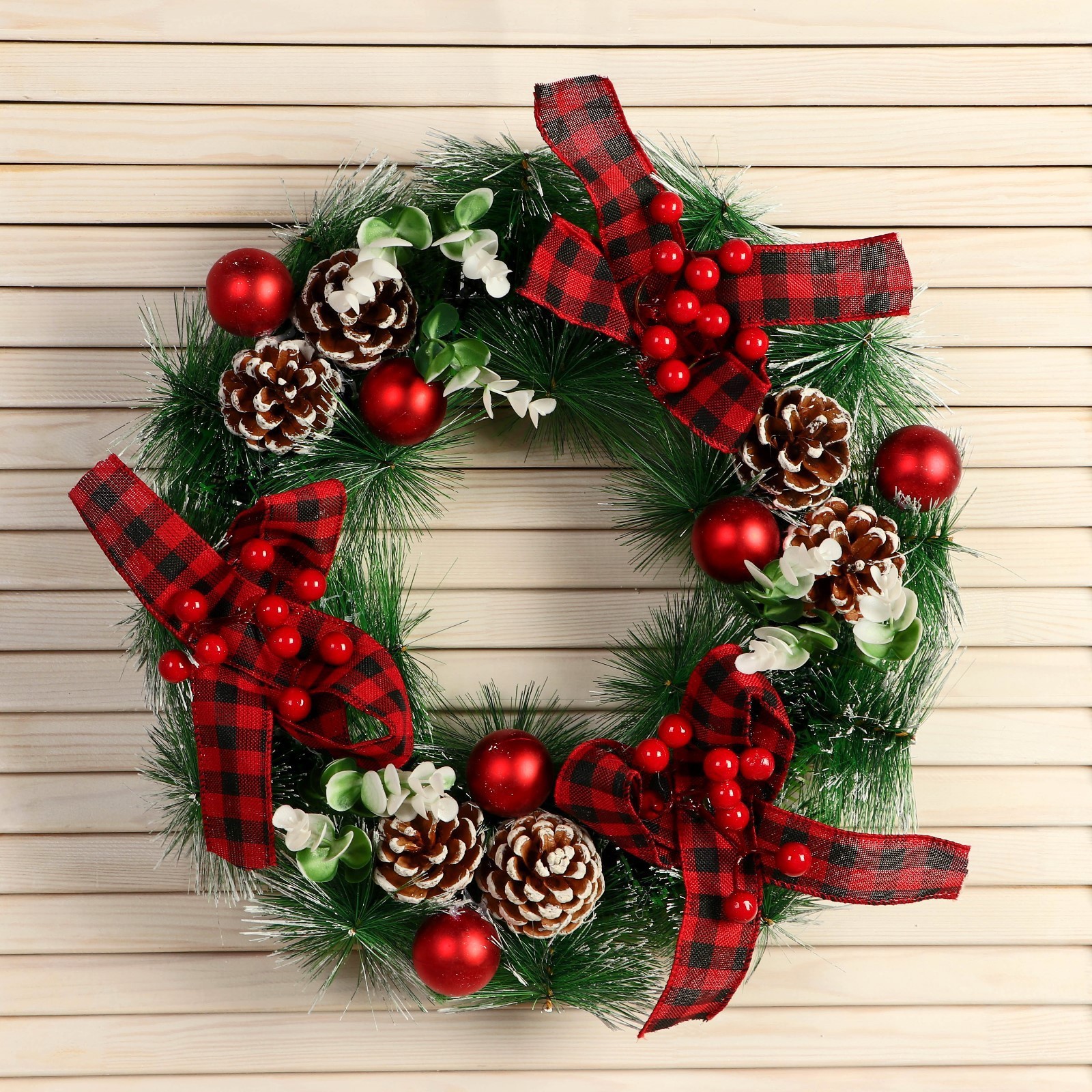 Изображение товара Рождественский венок Зимнее волшебство 34 см