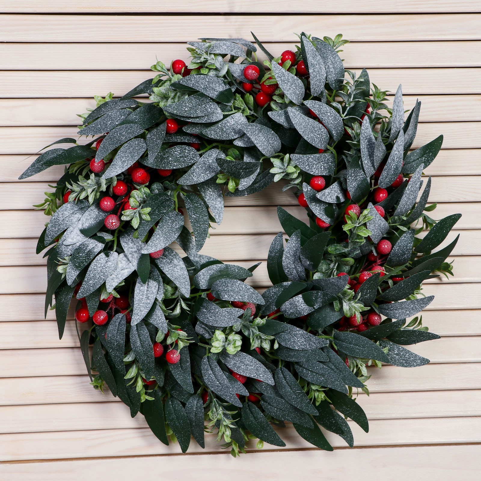 Изображение товара Рождественский венок Зимнее волшебство 9692766 ø 35 см с декором