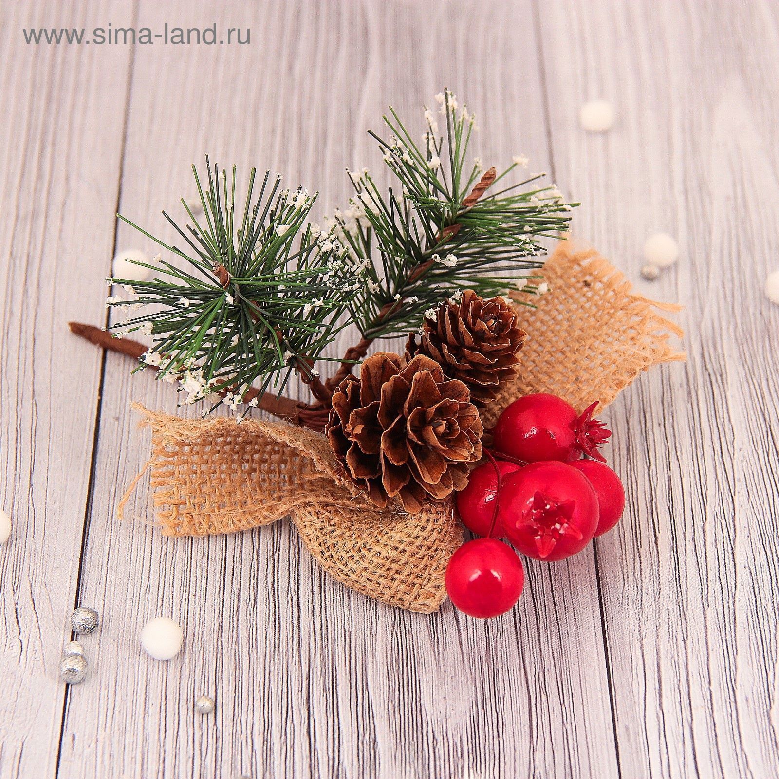 Изображение товара Декоративный предмет Зимнее волшебство ø 13 см с декором