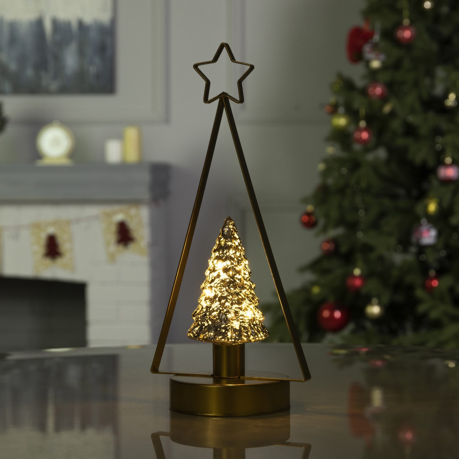 Изображение товара Светящаяся электрическая фигура Ёлка золотистая 14 см LUAZON LIGHTING