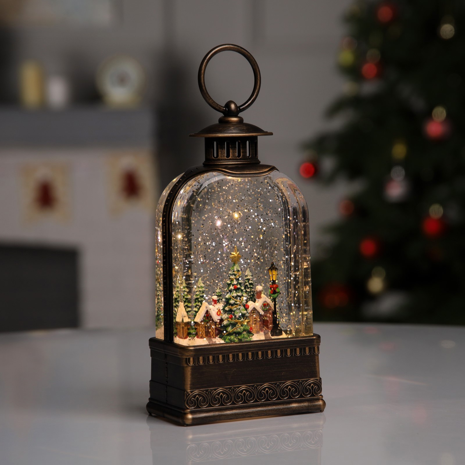 Изображение товара Светящаяся электрическая фигура Фонарь с городом 6.2 см разноцветная Luazon Lighting