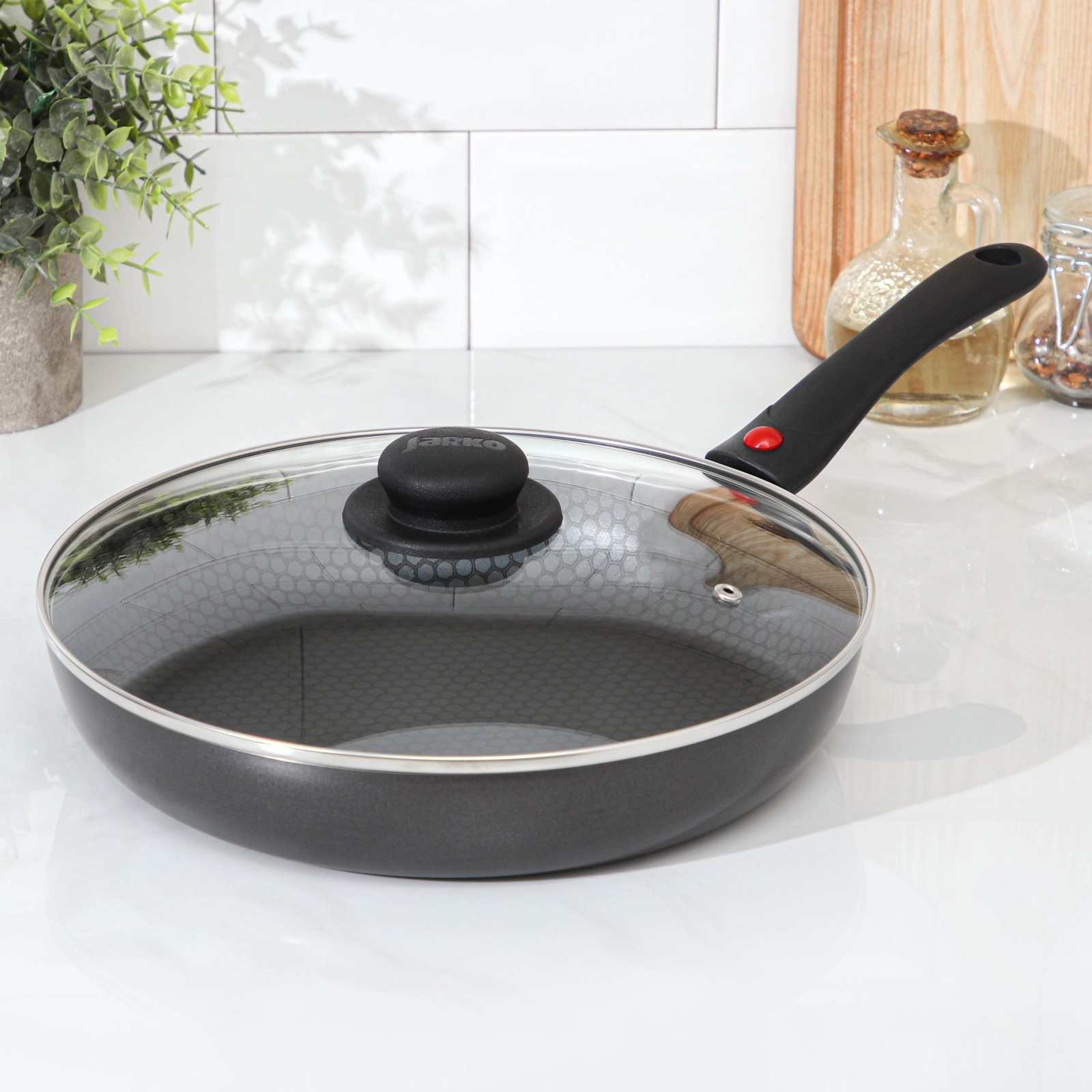 Изображение товара Сковорода Jarko Forever 28 см с крышкой и съемной ручкой из алюминия