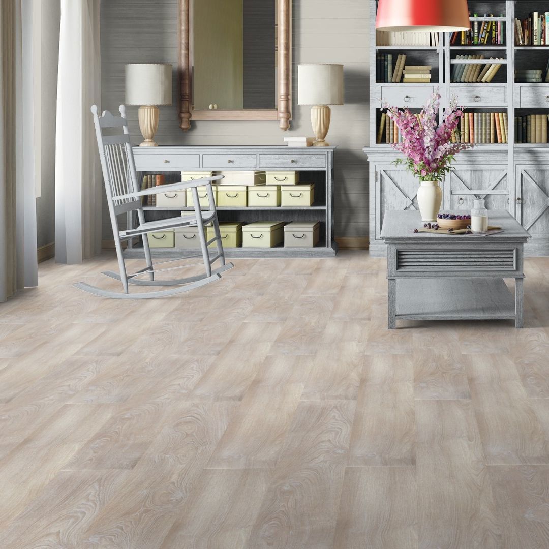 Изображение товара Ламинат Эйфель 33 класс толщина 12 мм с фаской водостойкость 24 часа 1.253 м²