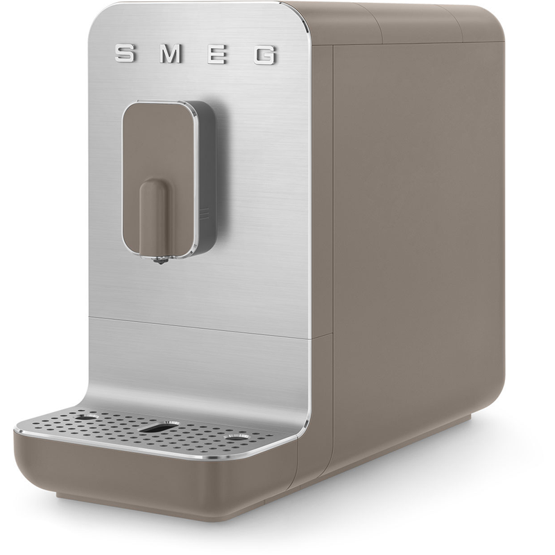 Изображение товара Электрическая кофемашина SMEG BCC01TPMEU 18x43.3x33.6 см серо-коричневая