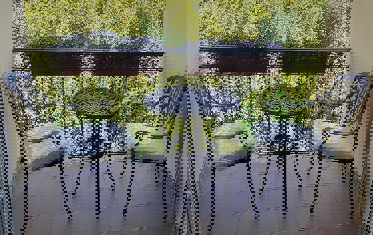 Изображение товара Набор садовой мебели для обеда Joy home RDT-054.9/RCC-054 из алюминия 2 кресла и круглый стол