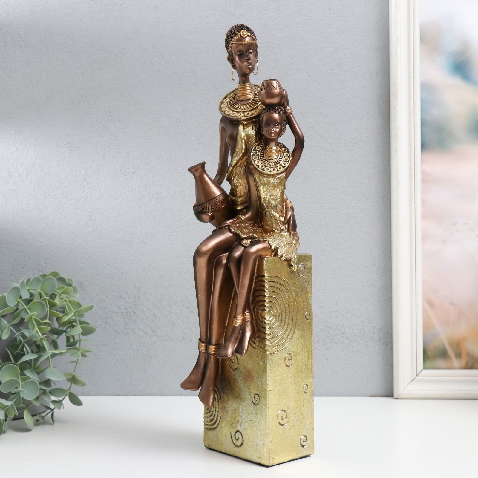 Изображение товара Сувенир "Африка - Мать и ребёнок" золото узор - круги 10.5x10x40 см