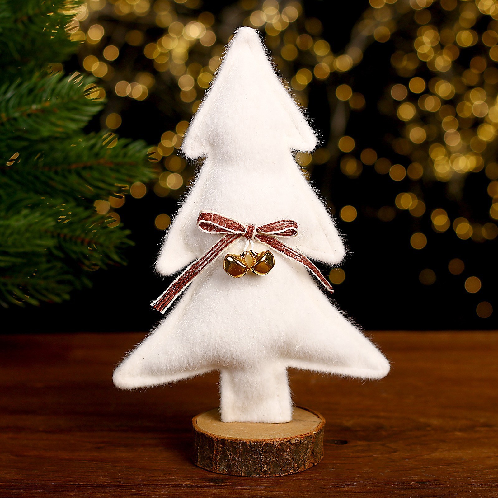 Изображение товара Новогодний декор Лесная Мастерская Белая ёлочка 14x7x23 см