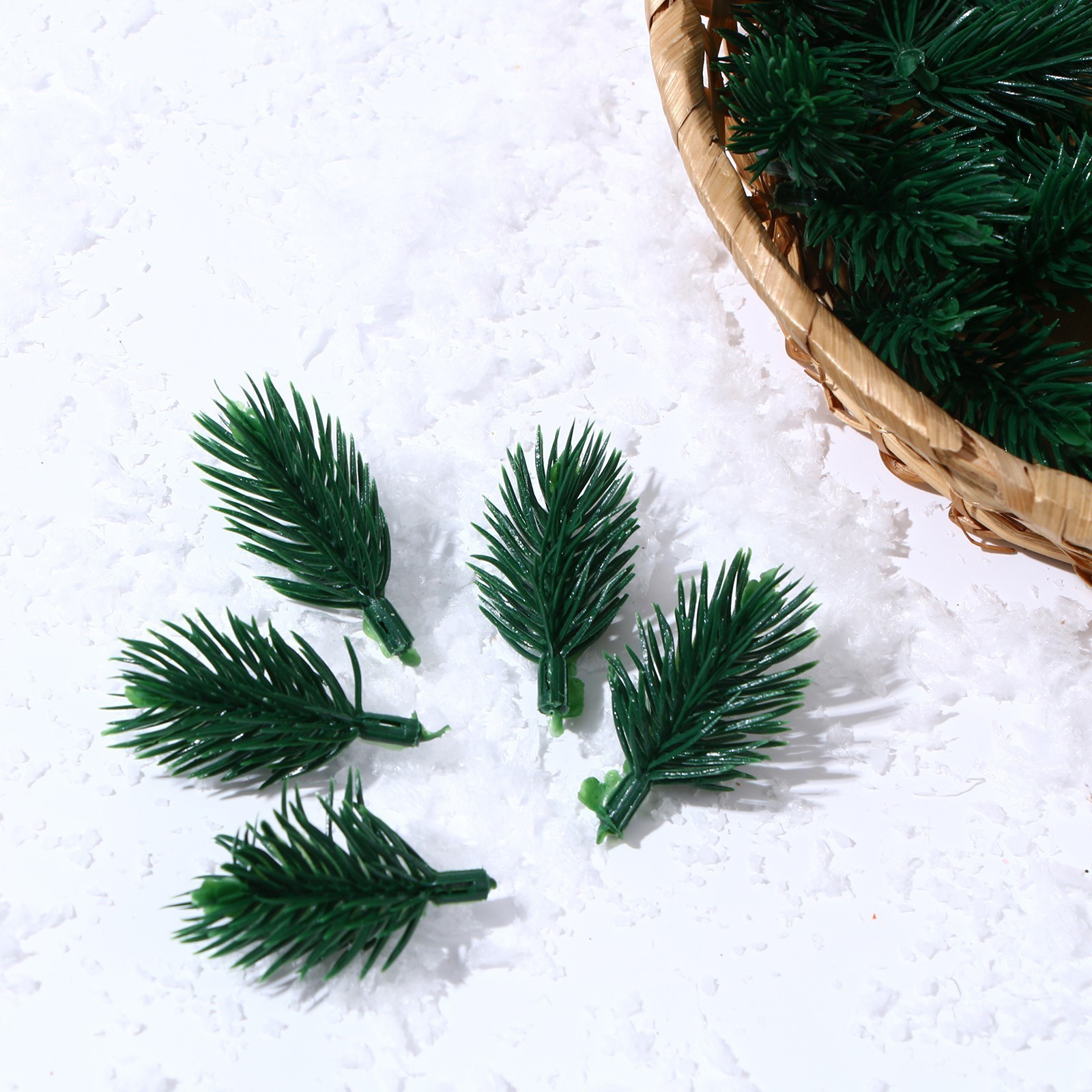 Изображение товара Декоративный предмет Веселый праздник 3 см елка