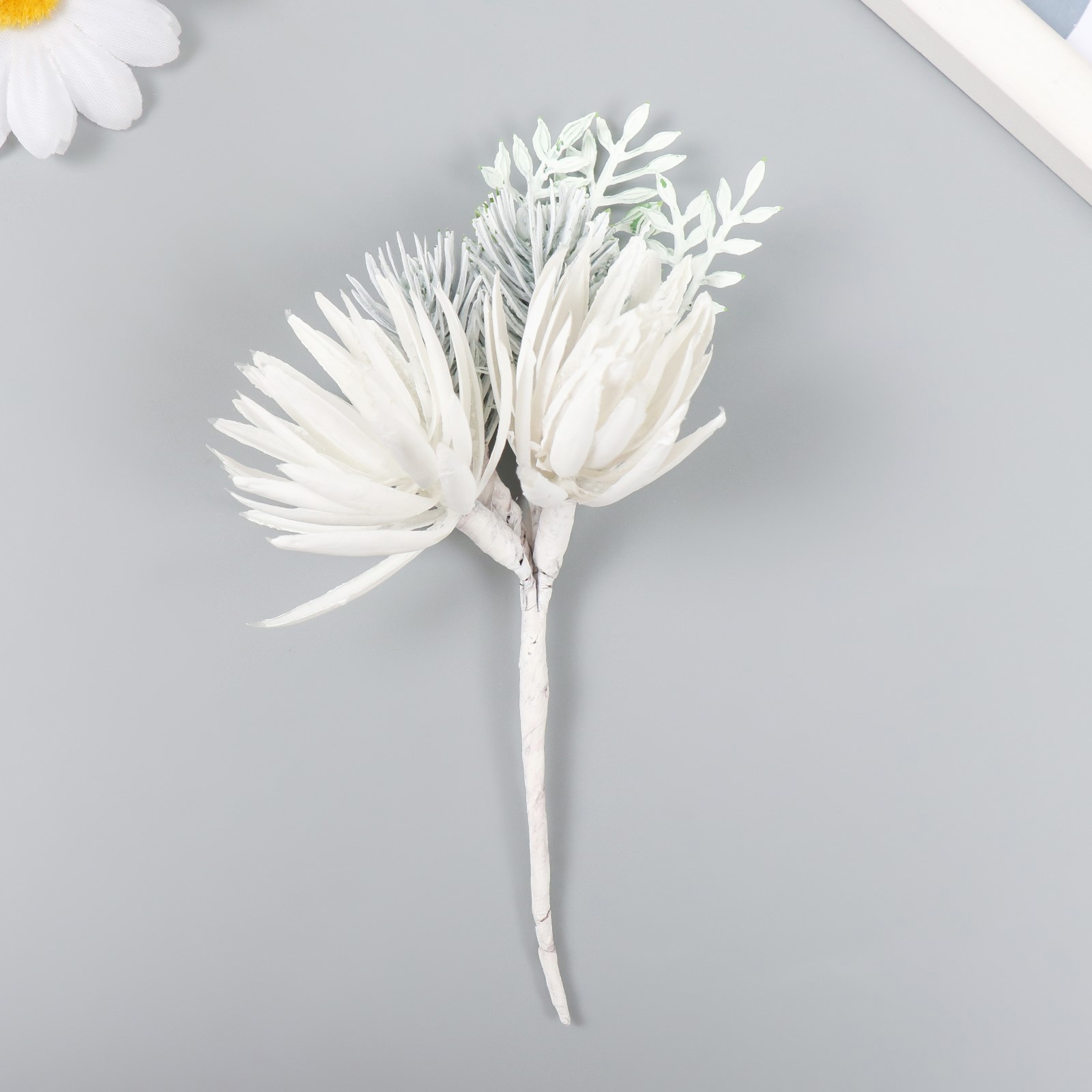 Изображение товара Декоративный предмет Веселый праздник 9531598 ø 3 см с декором