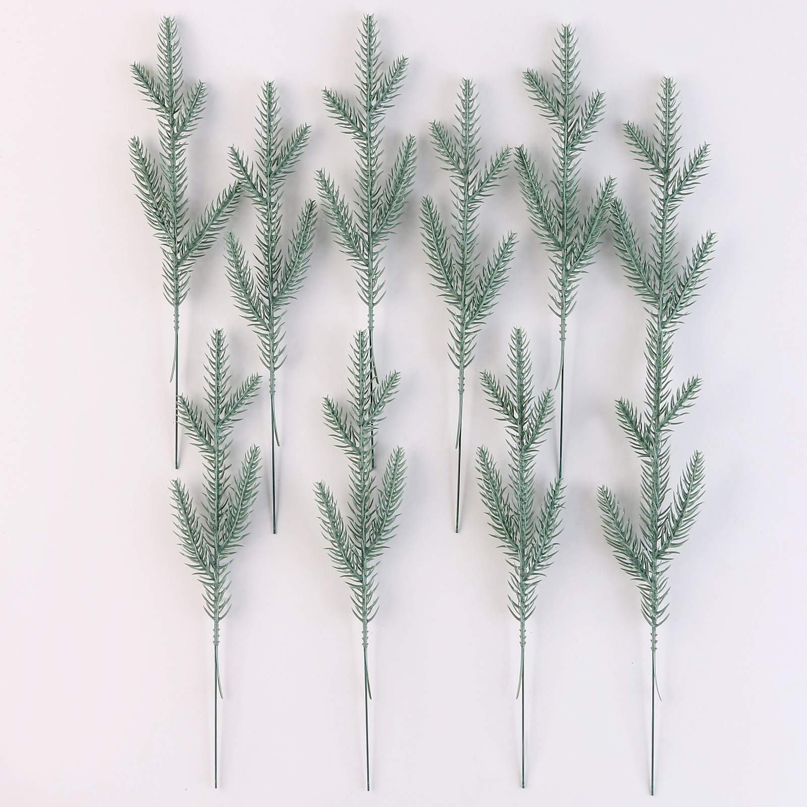 Изображение товара Декоративный рождественский венок Веселый праздник 9944111 синего цвета