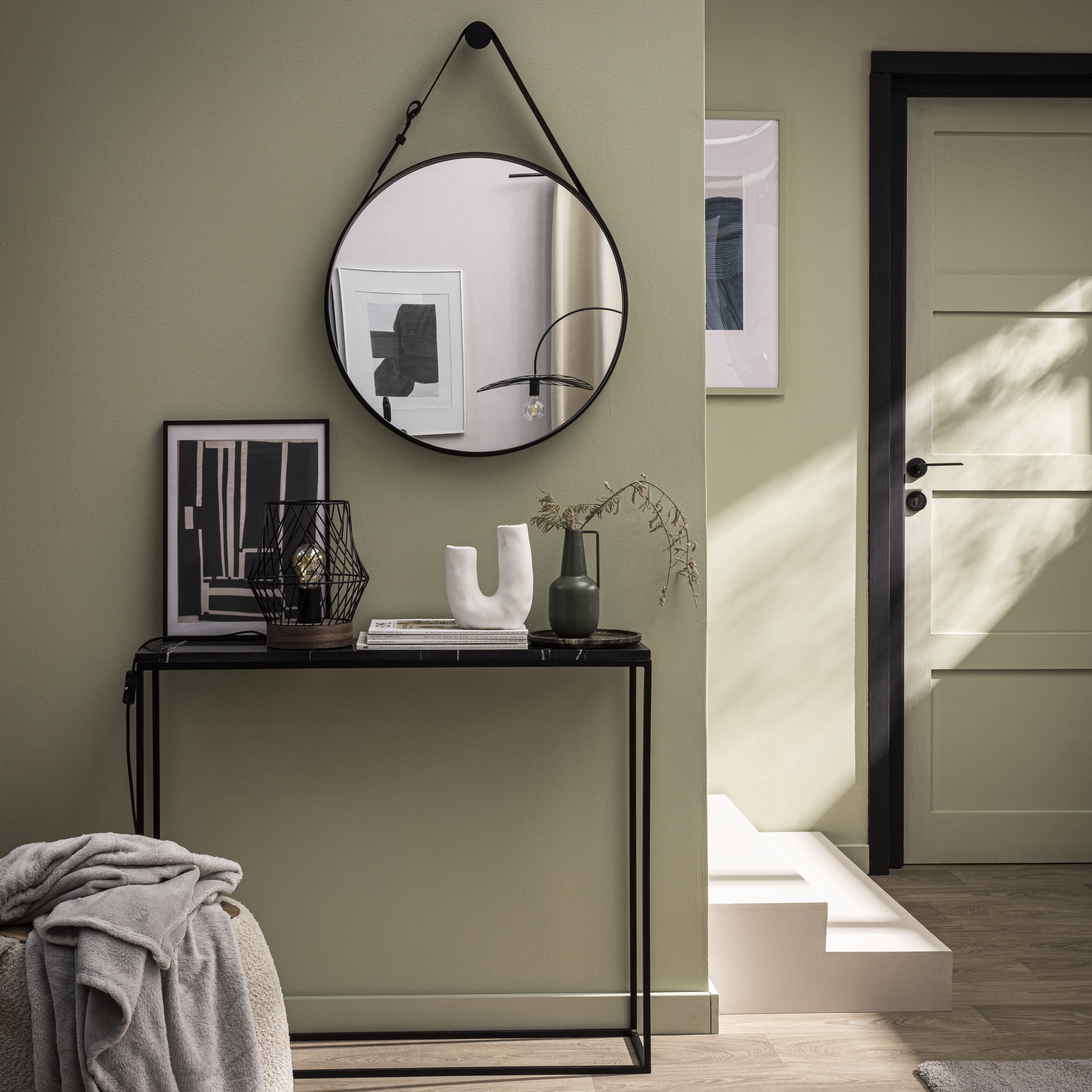 Зеркало декоративное Inspire Barbier Black круглое 57 см цвет черный - 4