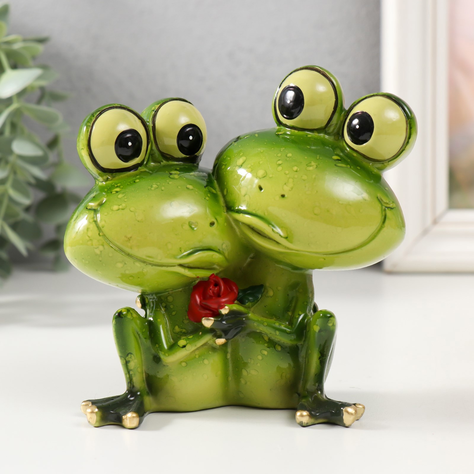 Изображение товара Сувенир "Лягушата - первое свидание" 11.5x6.5x11.5 см