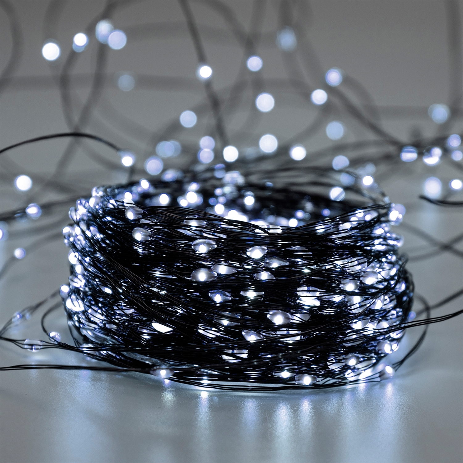 Изображение товара Электрогирлянда комнатная Neon-night 303-285 роса 50 м 500 ламп белый 8 режимов работы