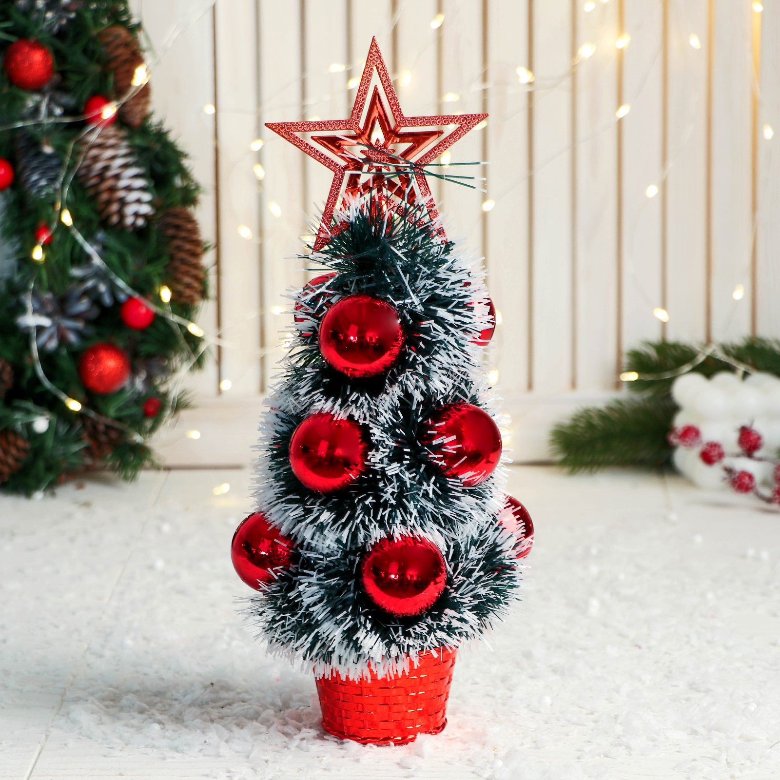 Изображение товара Искусственная новогодняя ель 26 см снежная с декоративной звездой