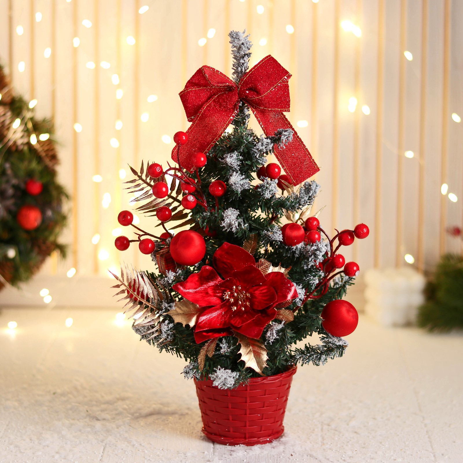 Изображение товара Искусственная новогодняя ель Зимнее волшебство 16x35 см, праздничный декор