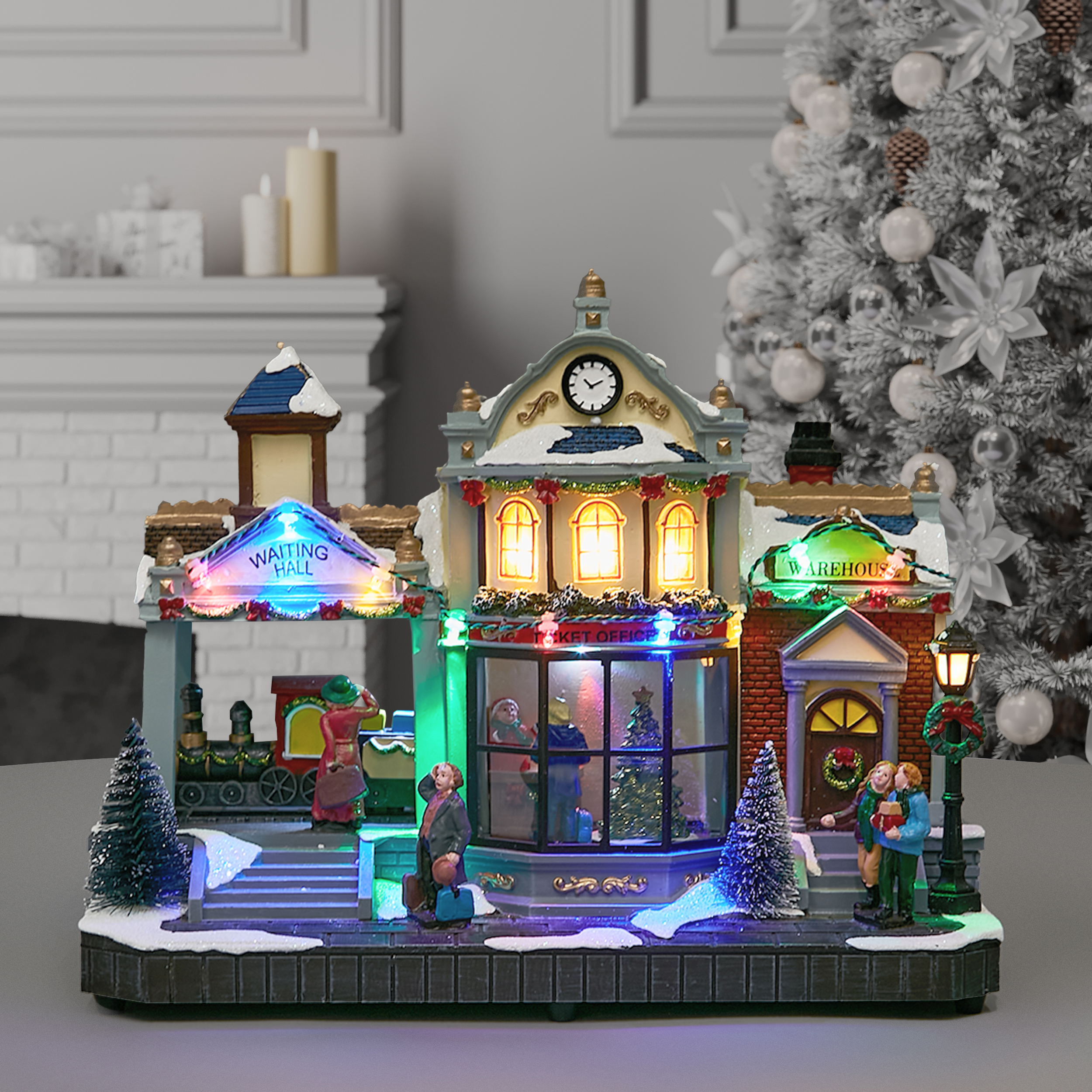 Изображение товара Новогодняя светодиодная композиция Железнодорожная станция с движущимися фигурами и подсветкой