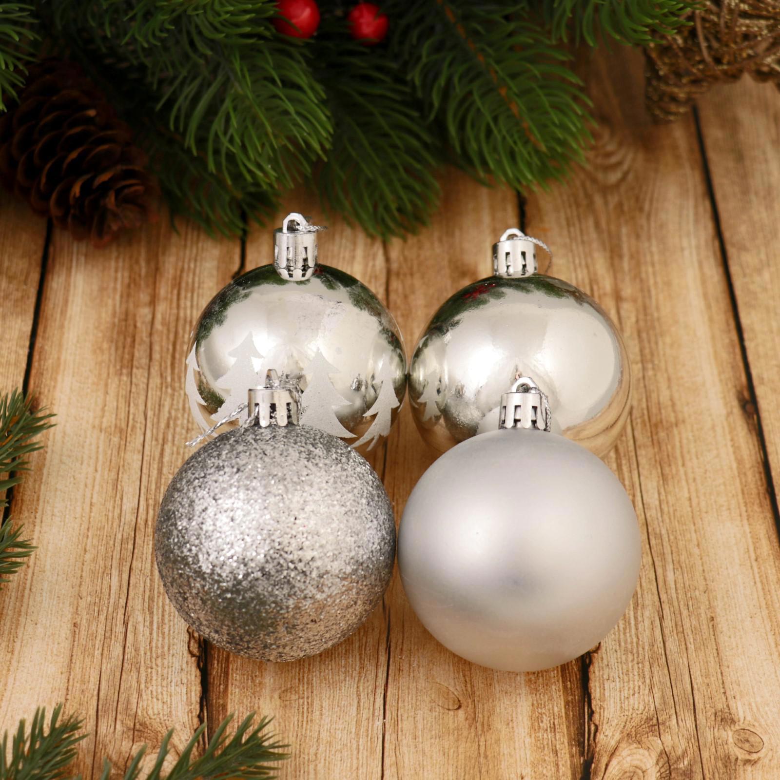 Изображение товара Набор елочных шаров Зимнее волшебство Грациозо 16 шт 6 см серебристый серый