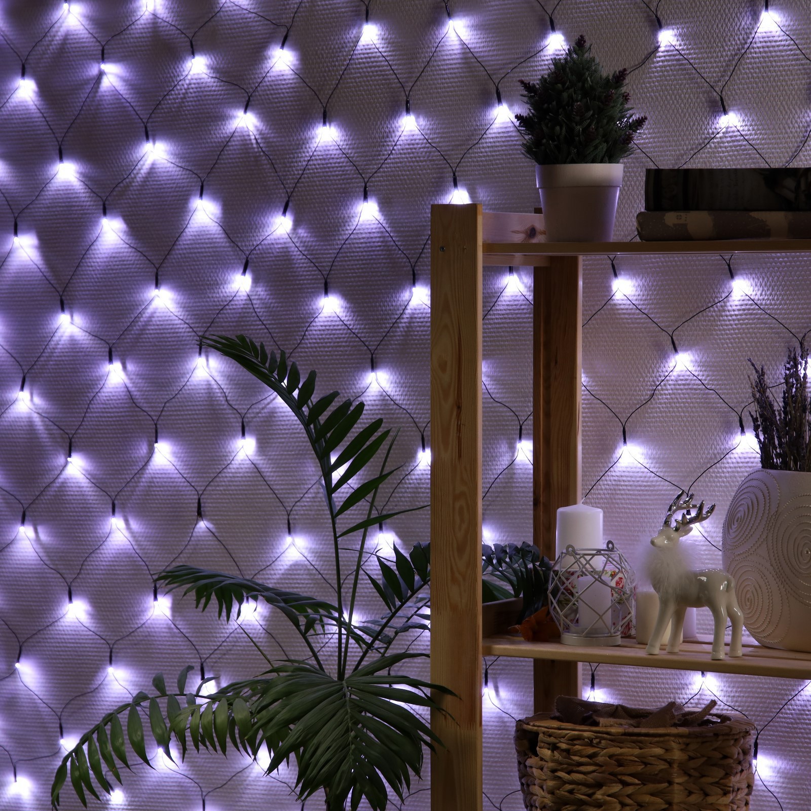 Изображение товара Электрогирлянда комнатная Luazon lighting 1585753 сеть 2x2 м 224 ламп холодный белый (голубой) 8 режимов работы