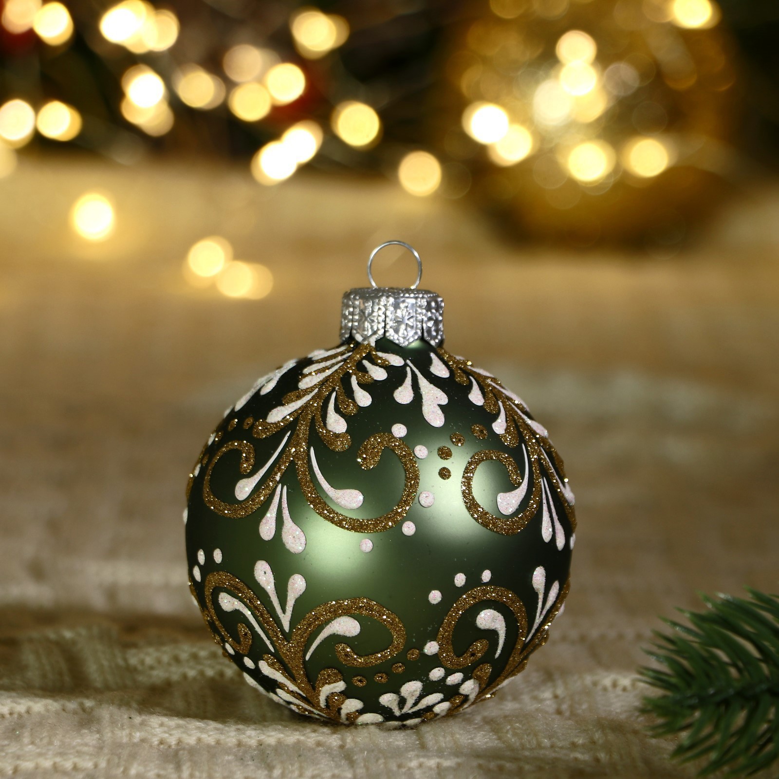Изображение товара Елочный шар Заманчивый 6.5 см стекло зеленый от SIMALAND