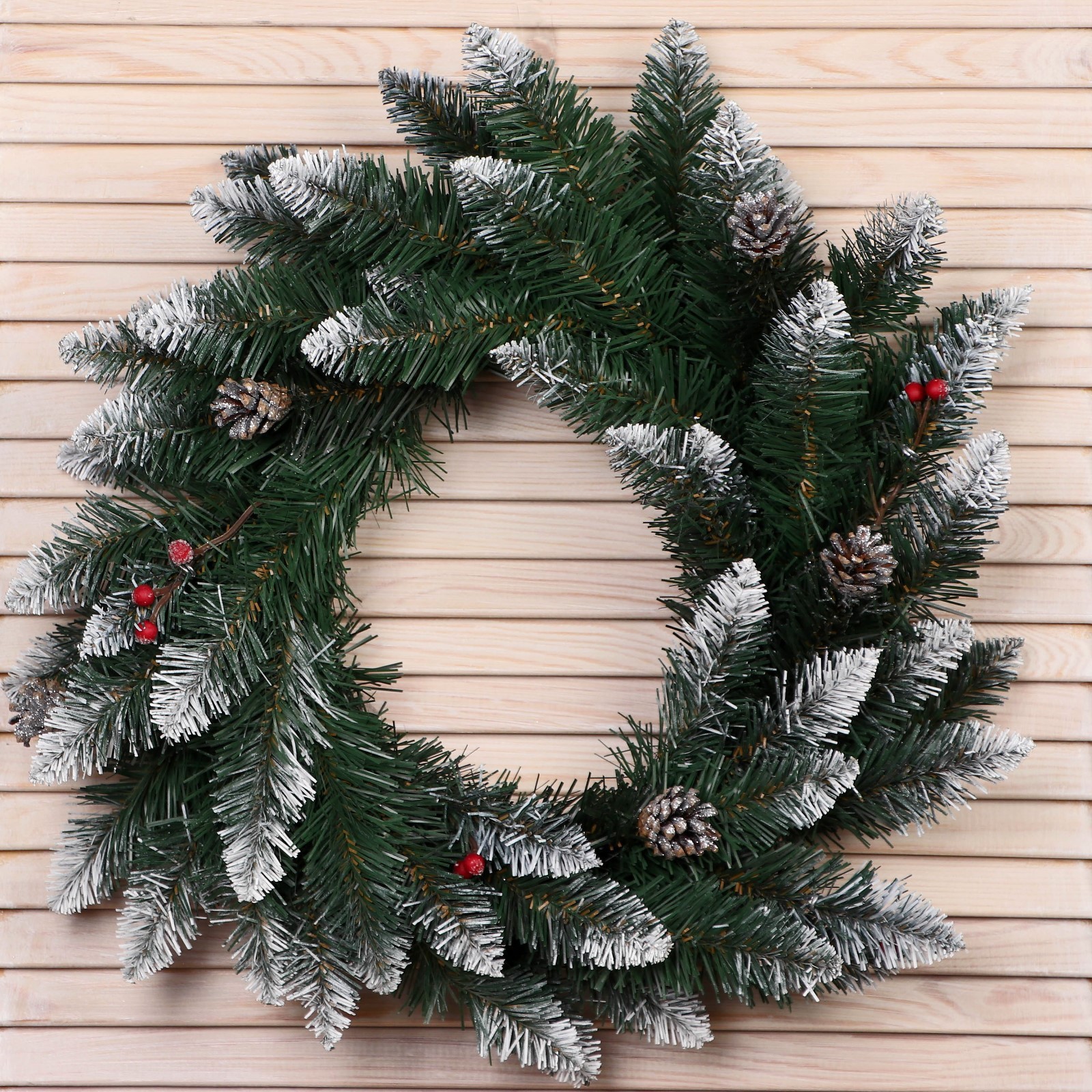 Изображение товара Рождественский венок Simaland 10111396 ø 45 см с декором