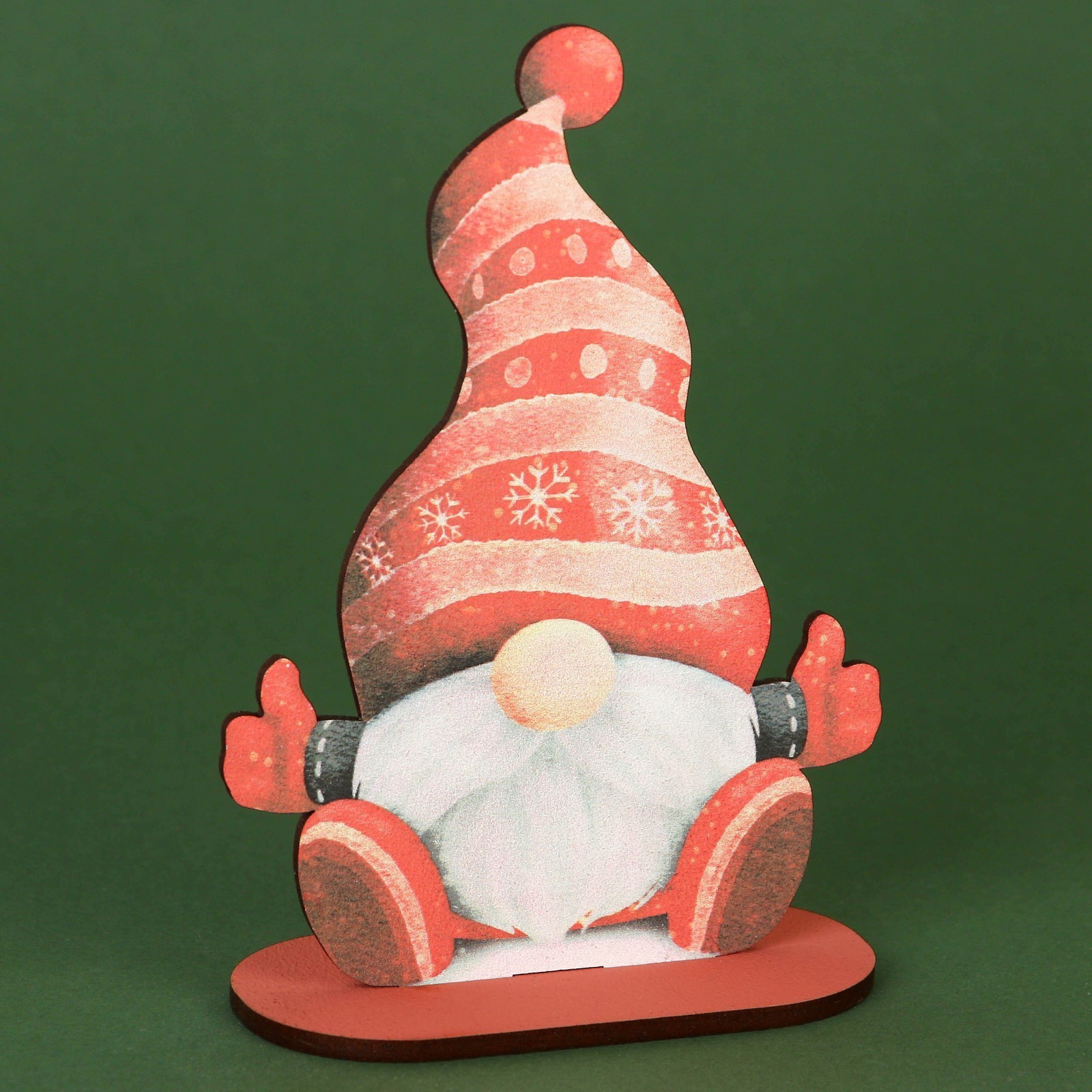 Изображение товара Новогодний декор Гном из дерева 8,5x4,3x12,2 см для праздничного интерьера