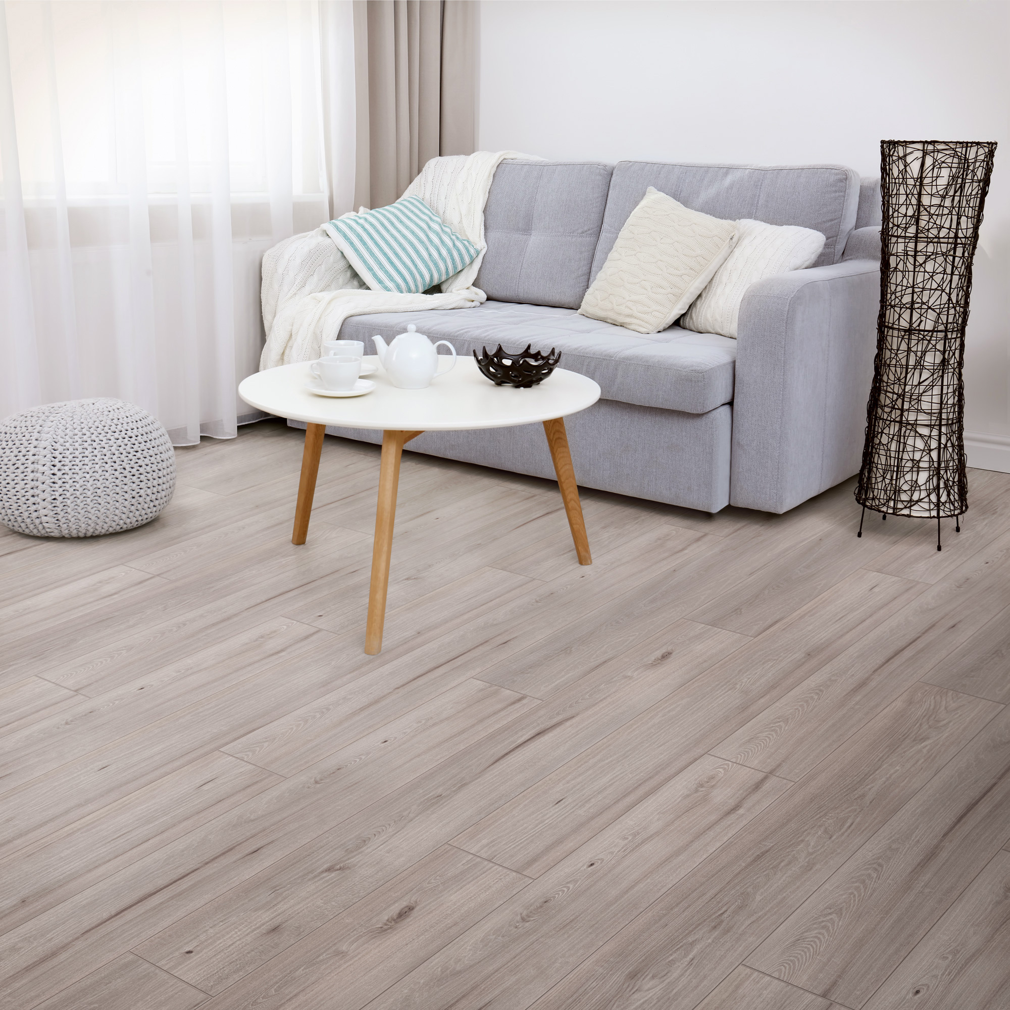 Изображение товара Ламинат Tarkett Романо 33 класс 8 мм с фаской и влагостойкостью