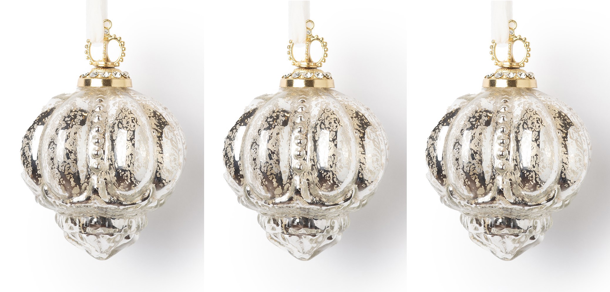 Изображение товара Набор из 3 состаренных серебристых стеклянных луковиц Karlsbach 10 см