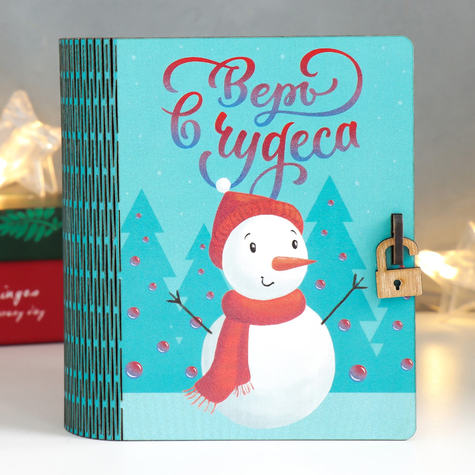 Изображение товара Шкатулка-книга "Снеговик" 14x10x5.5 см