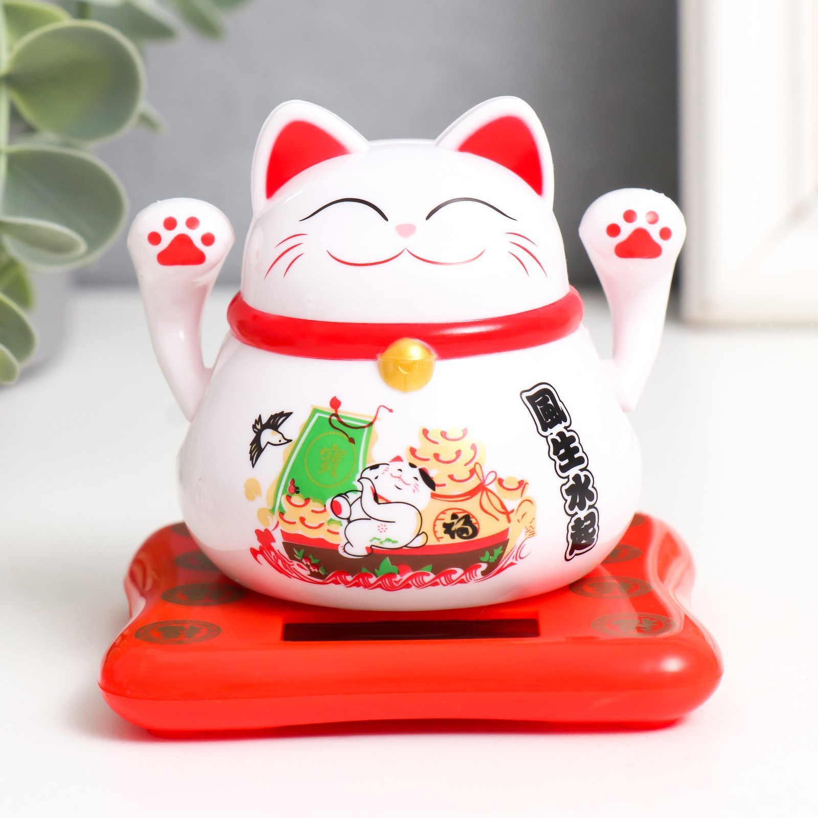 Изображение товара Маятник антистресс "Белый Манэки-нэко с колокольчиком на шее" 7.5x7x7.5 см 94687