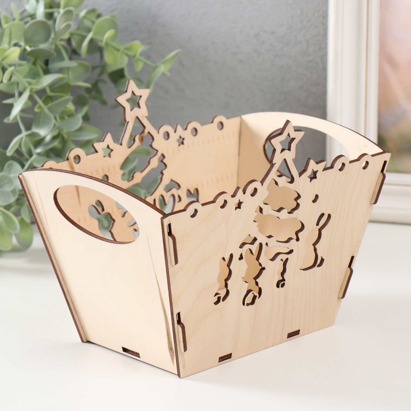 Изображение товара Шкатулка «Зайчики» из фанеры 18x12x14,5 см — натуральная, для украшений