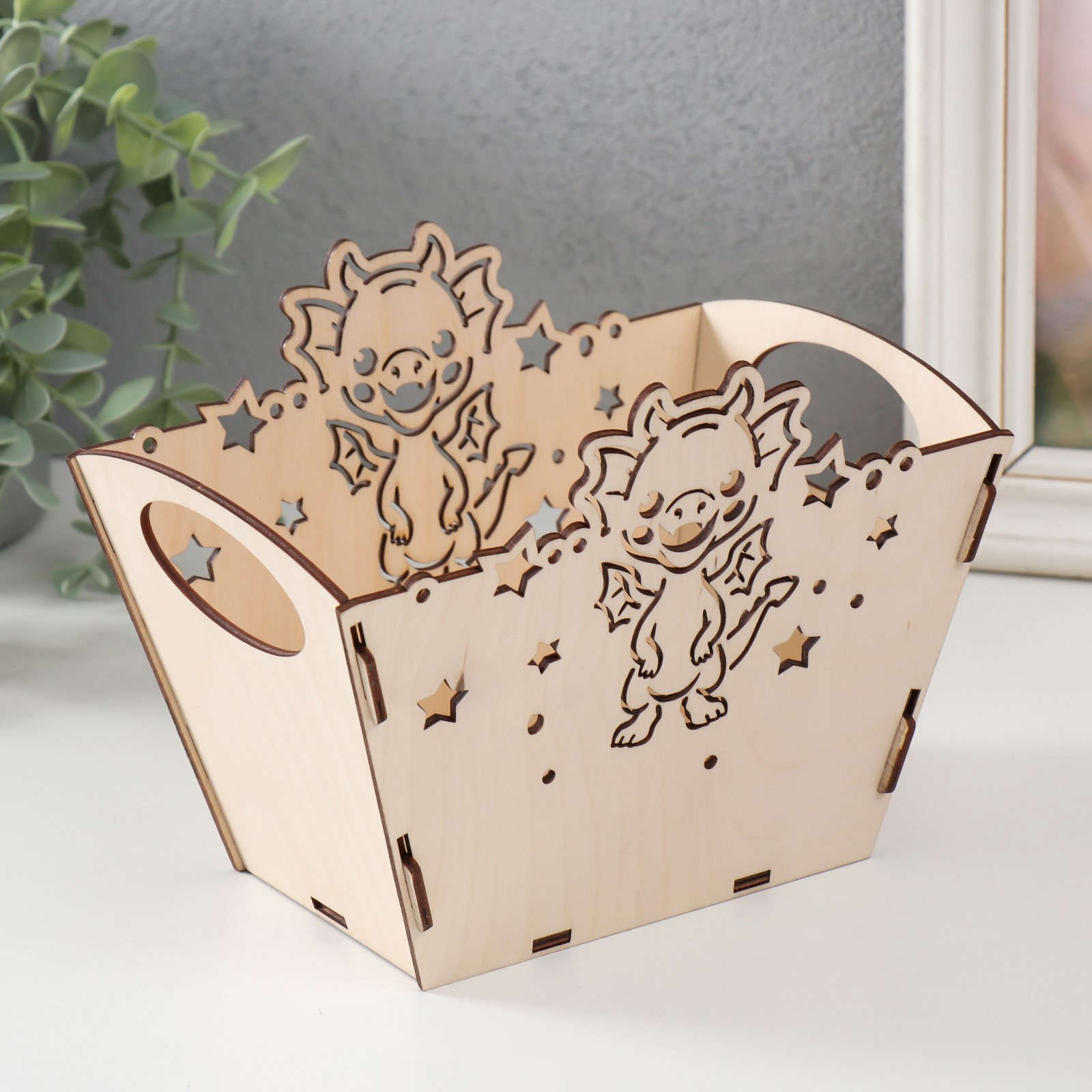 Изображение товара Шкатулка для украшений "Дракоша" натуральный 18x12x14.5 см Изображение товара Шкатулка для украшений "Дракоша" натуральный 18x12x14.5 см