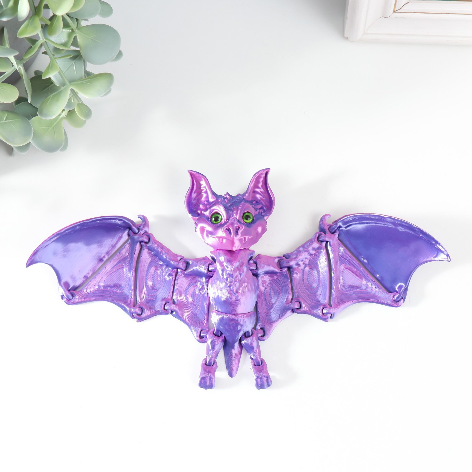 Изображение товара Сувенир-антистресс "Летучая Мышь Бартог" 23.5x11.5x3.8 см сиреневый