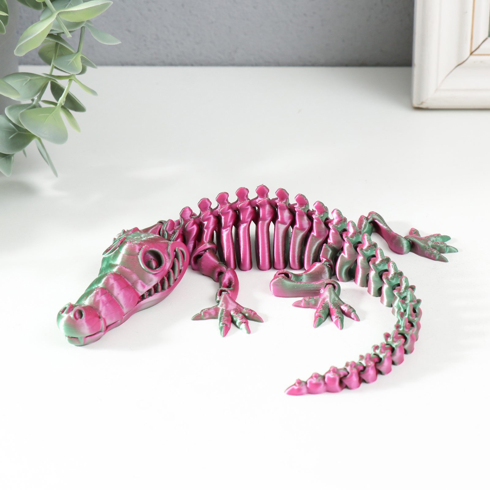 Изображение товара Сувенир-антистресс "Крокодил Эль Амиго" 26x11x3 см хамелеон зелёный