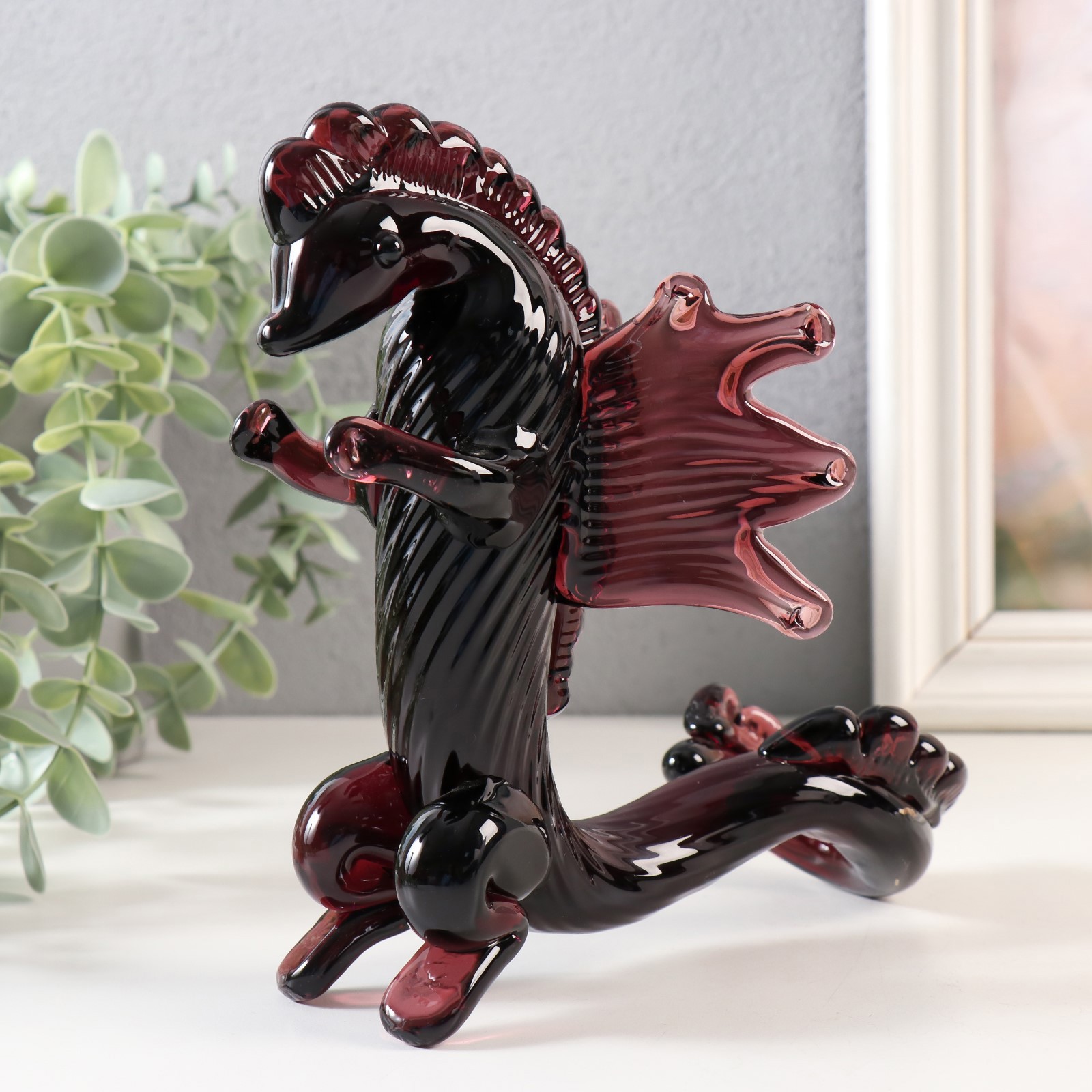 Изображение товара Фигурка стекло "Дракон" 17 см бордовый
