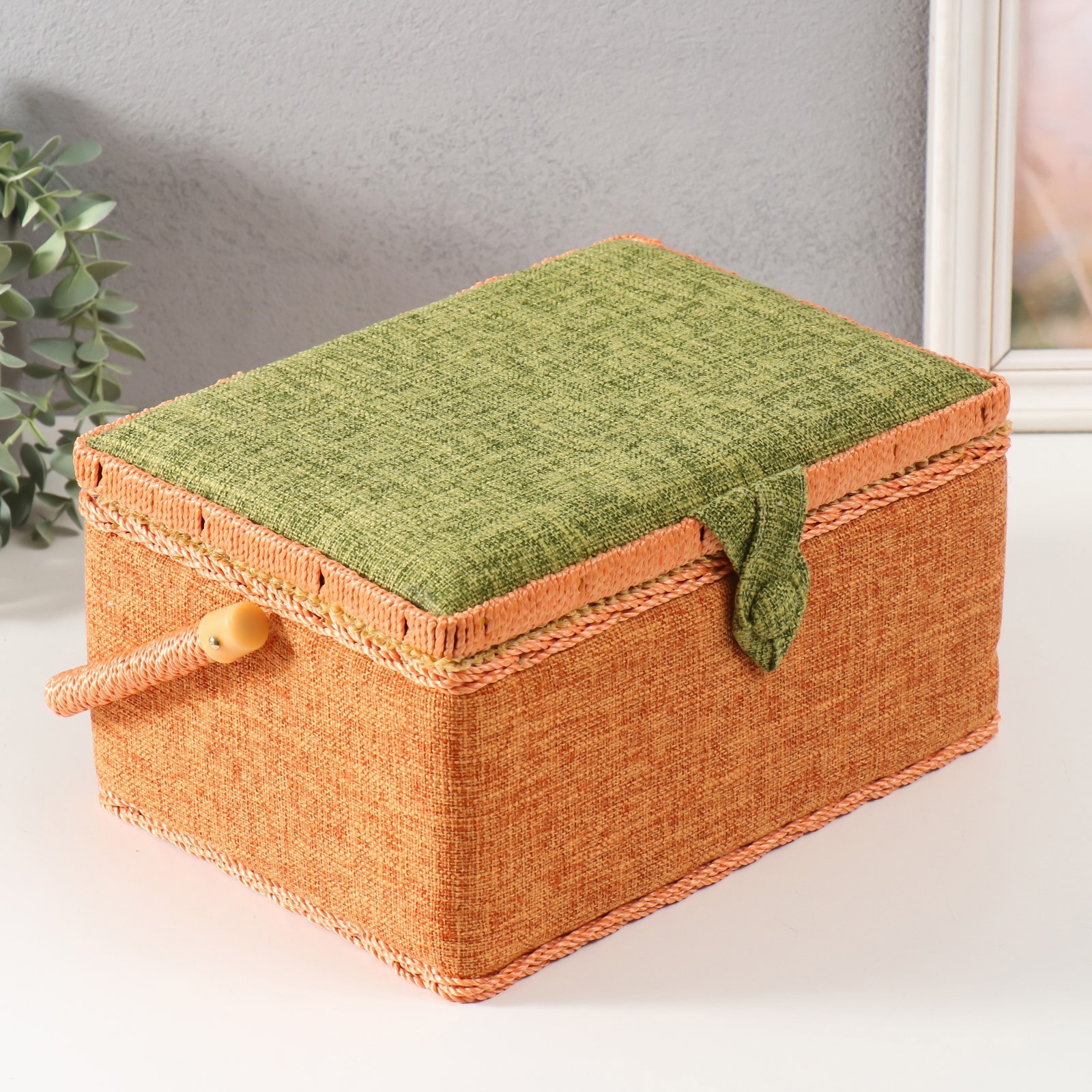 Изображение товара Шкатулка для рукоделия «Зелёно-оранжевая» 19x26x14,5 см