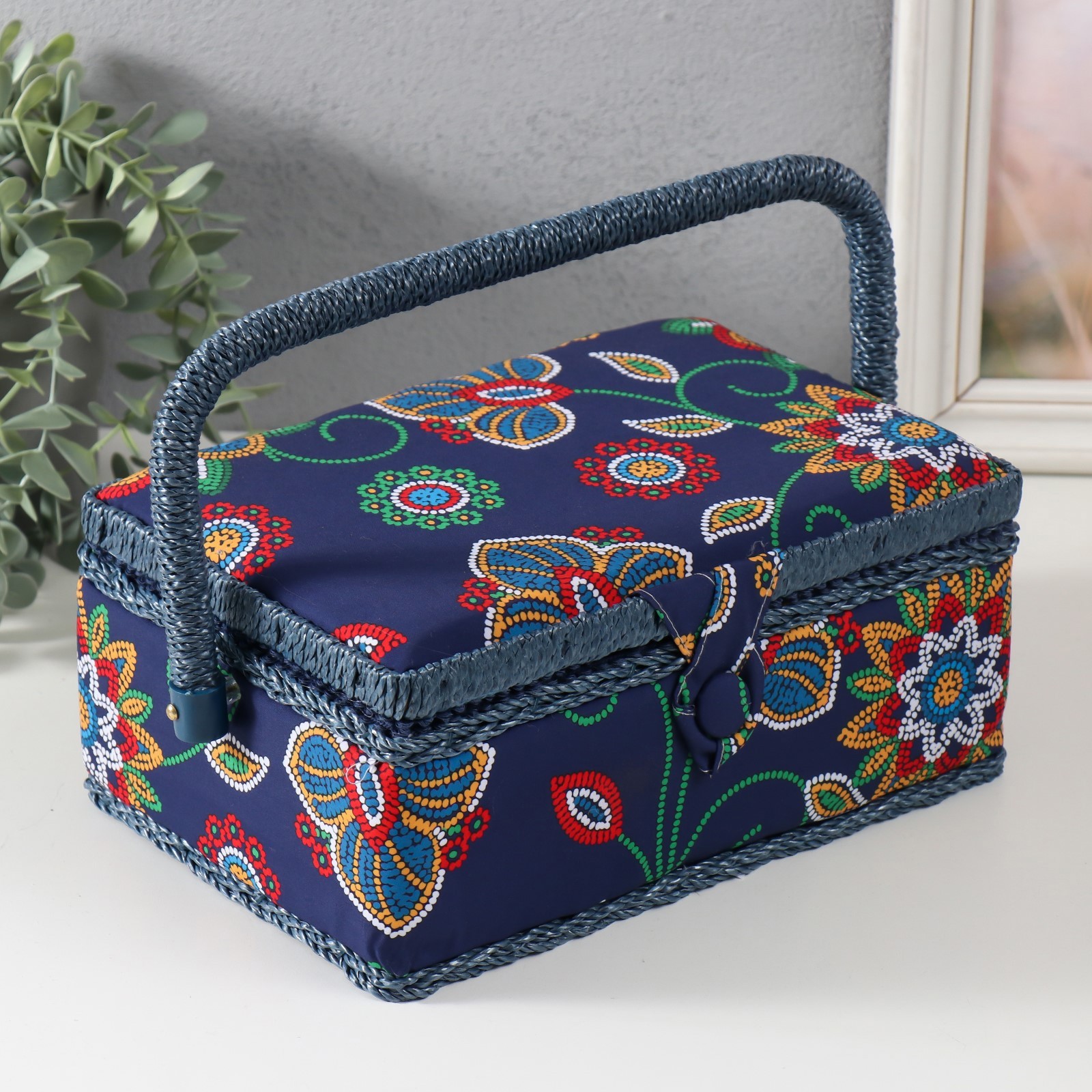 Изображение товара Шкатулка для рукоделия "Цветочная мозаика" 24x16x11 см