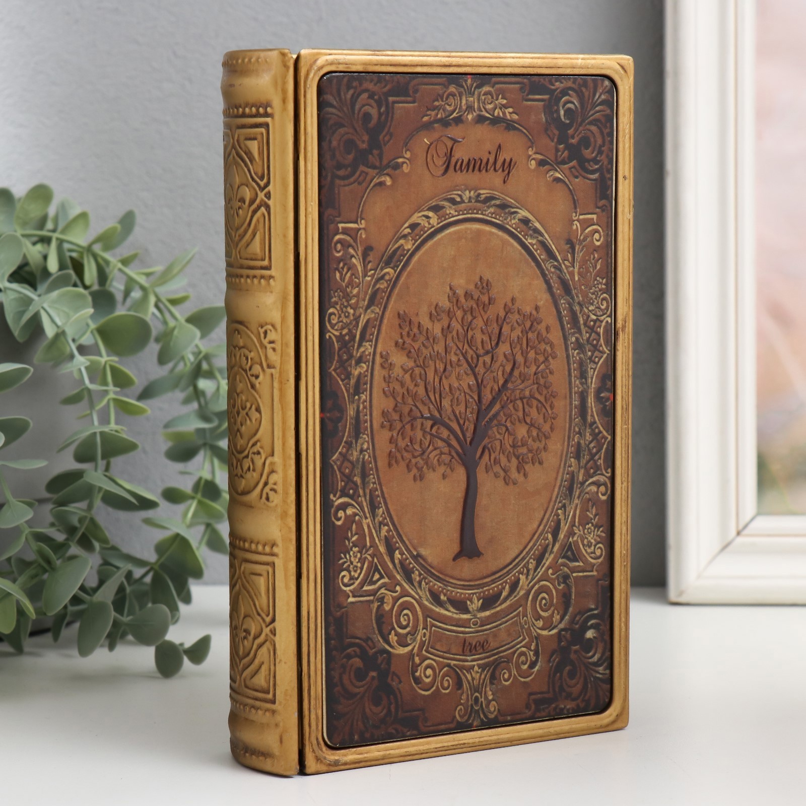 Изображение товара Шкатулка-книга "Дерево" 20x12x4 см