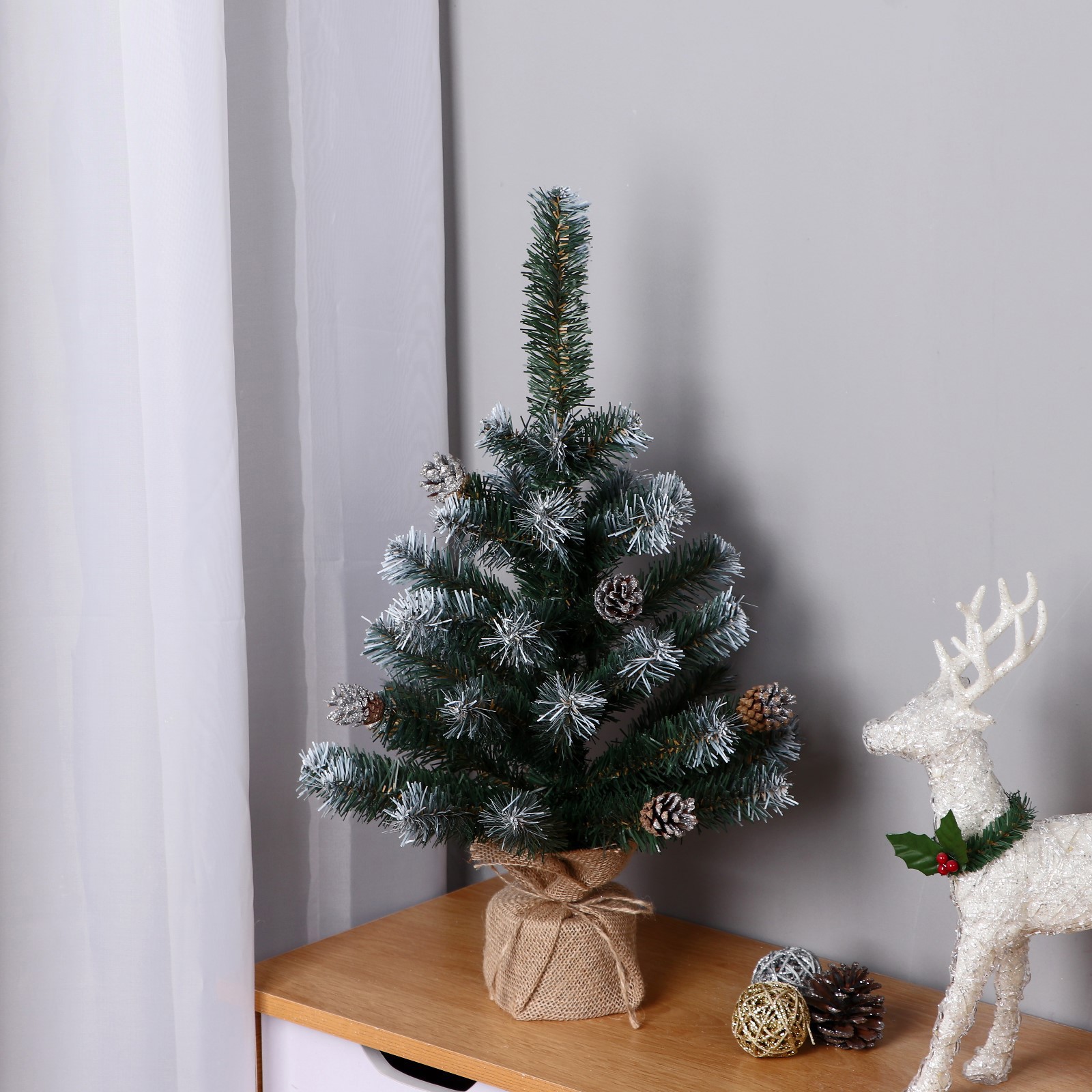 Изображение товара Ель новогодняя искусственная Simaland 10111376 Классическая белоснежная заснеженная 45 см